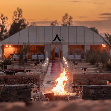 Merzouga Nomads Luxury Camp Экстерьер фото