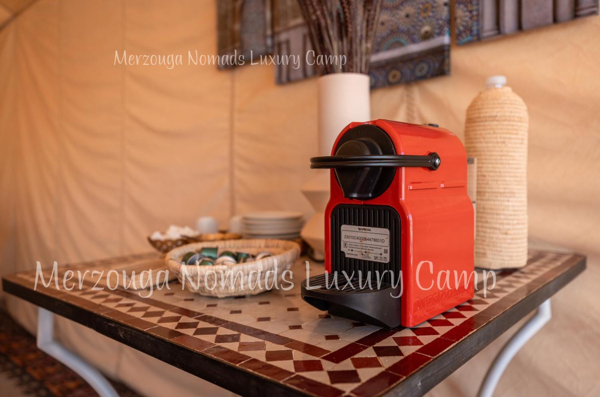 Merzouga Nomads Luxury Camp Экстерьер фото