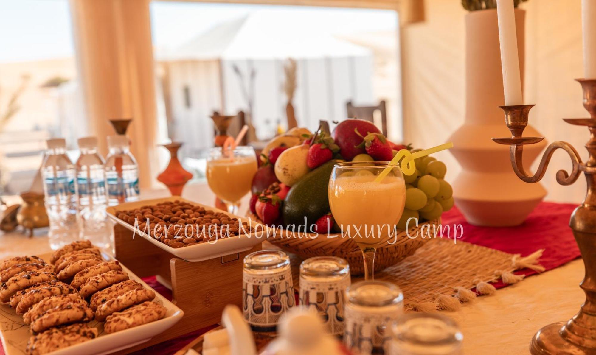 Merzouga Nomads Luxury Camp Экстерьер фото