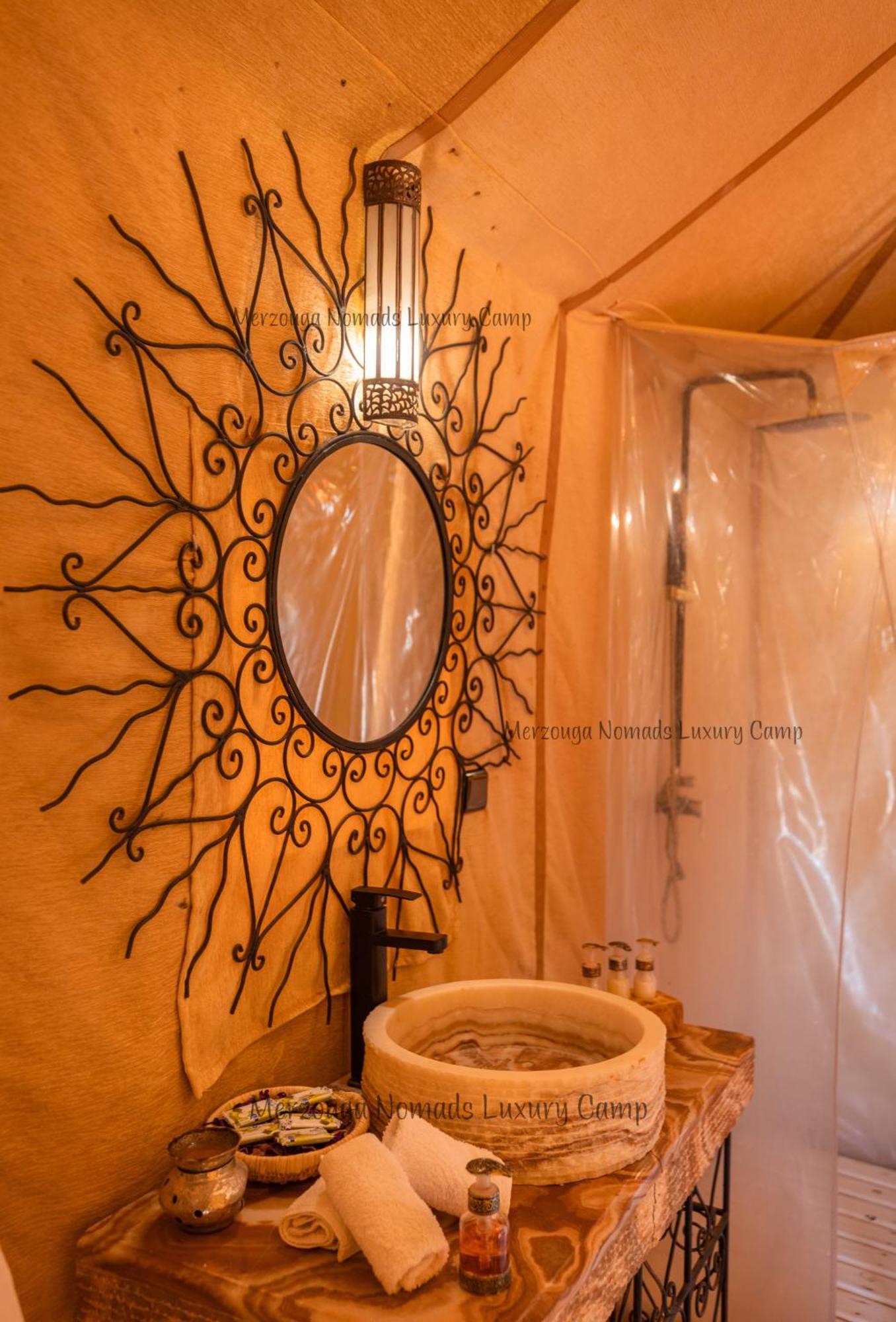 Merzouga Nomads Luxury Camp Экстерьер фото
