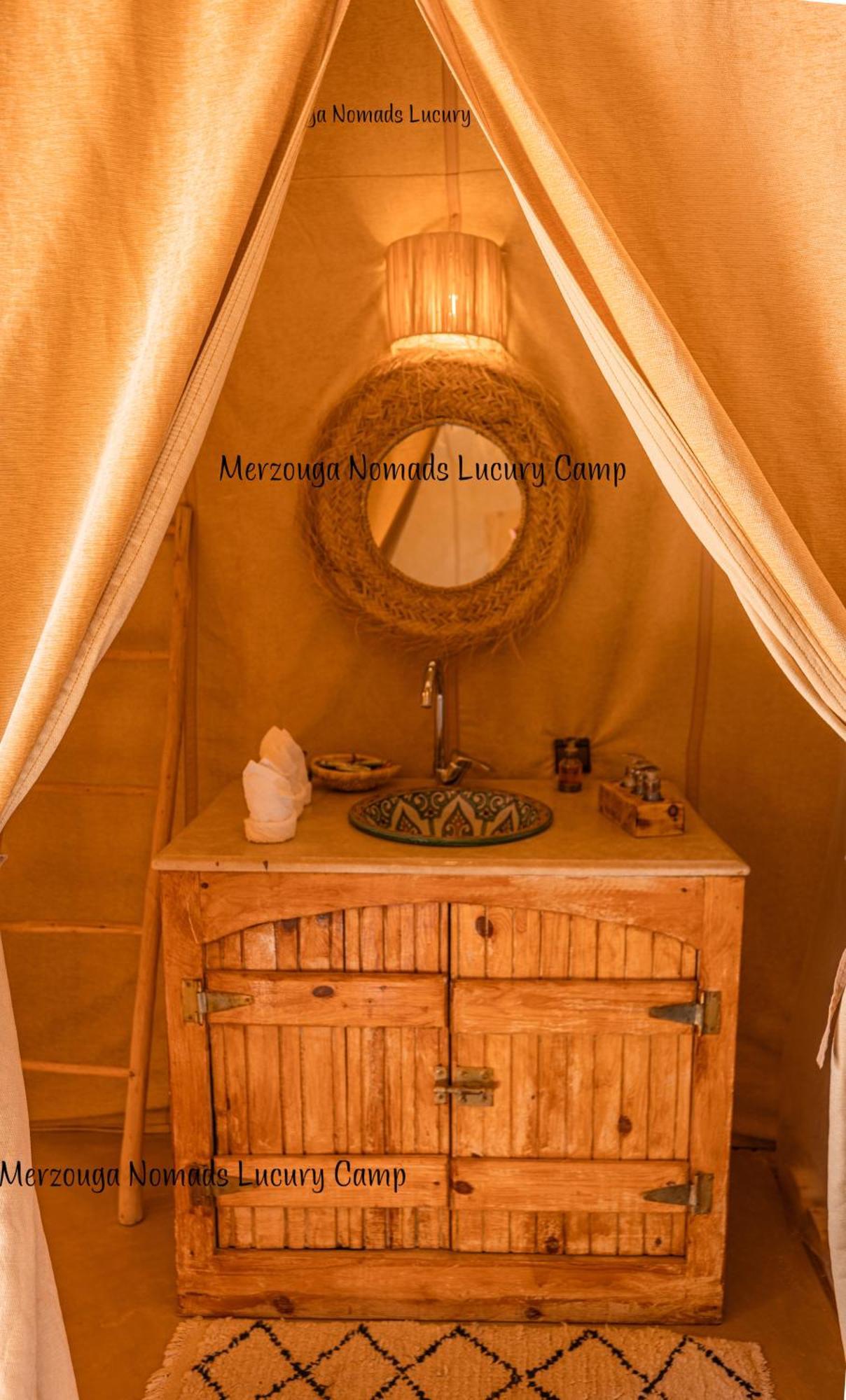 Merzouga Nomads Luxury Camp Экстерьер фото