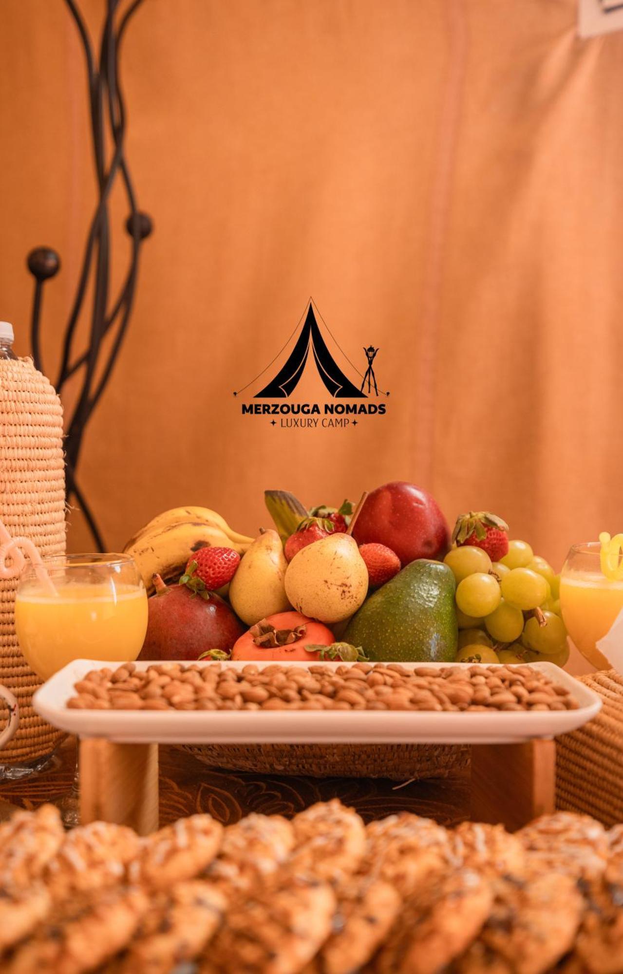Merzouga Nomads Luxury Camp Экстерьер фото